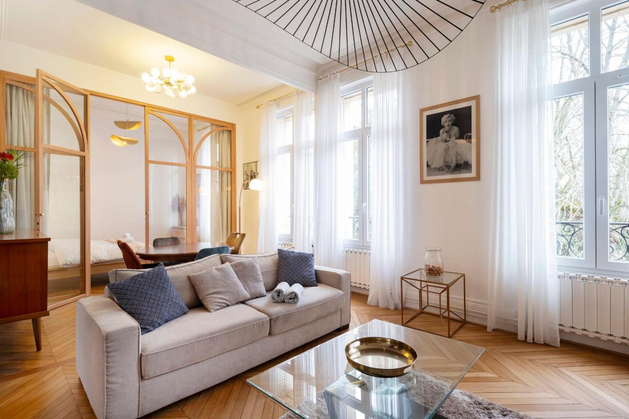 Le Joli Coeur Apartment น็องซี ภายนอก รูปภาพ